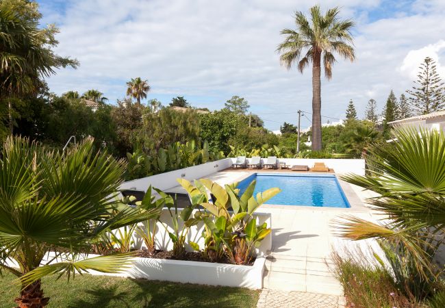 Villa em Luz - Casa Pelargonios, T4 - Ref ALB-P219