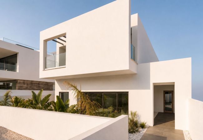 House in Lagos - Bazaruto, T4 com piscina, lagos